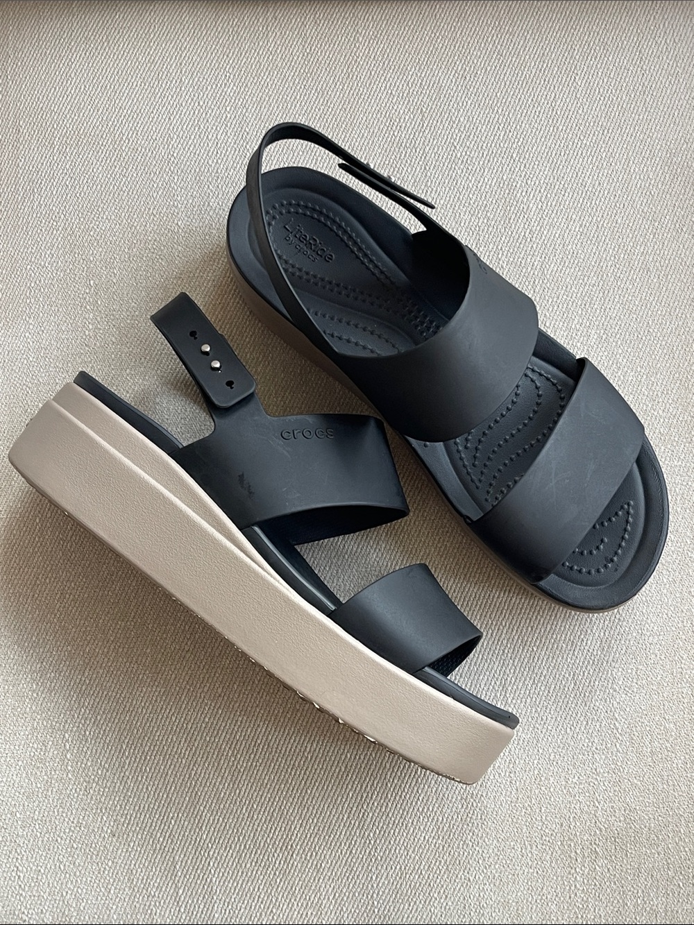 CROCS | Brooklyn Low | Black & Bone Platform Wedge Sandals | 10 | Lite Ride